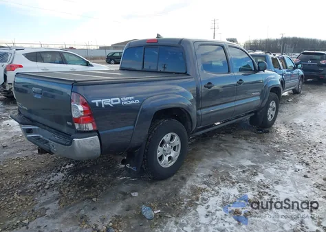 2014 Toyota Tacoma Base V6 из США, поврежденный, VIN 3TMLU4EN1EM162060